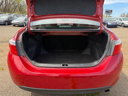 Used 2014 Toyota Corolla S image 22