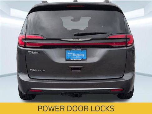 Certified 2022 Chrysler Pacifica Pinnacle image 14