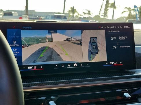 Used 2026 BMW X5 M Competition w/ Executive Package image 31