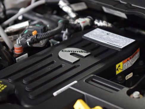 Used 2025 RAM 5500 Tradesman image 19