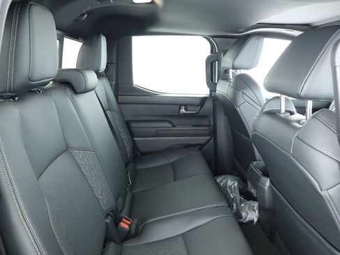 Used 2025 Toyota Tacoma Limited image 21