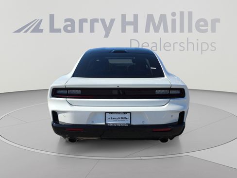 New 2026 Dodge Charger R/T AWD/4WD image 4