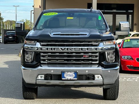 Used 2022 Chevrolet Silverado 2500 LTZ w/ LTZ Premium Package AWD/4WD image 10