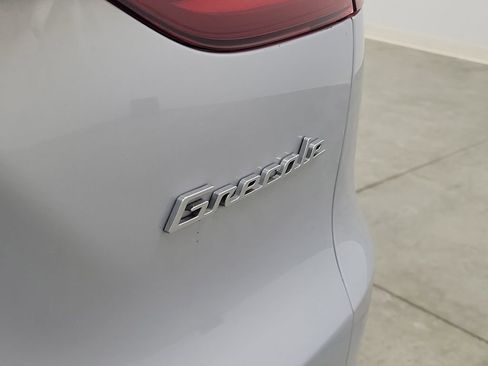 Used 2024 Maserati Grecale GT AWD/4WD image 8