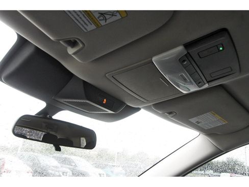 Certified 2025 Nissan Pathfinder SV FWD image 24