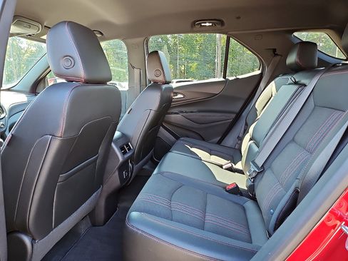 Certified 2024 Chevrolet Equinox RS image 10