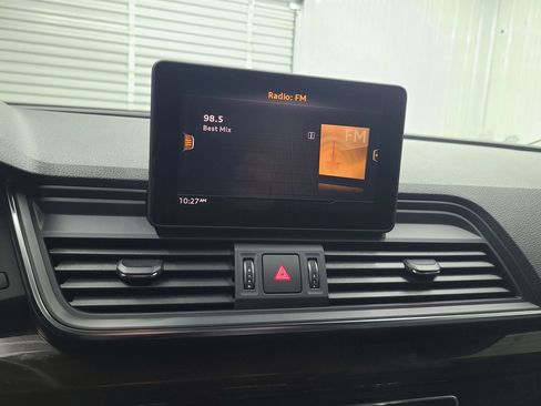 Used 2019 Audi Q5 2.0T Premium image 30