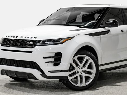 Used 2020 Land Rover Range Rover Evoque R-Dynamic SE image 10