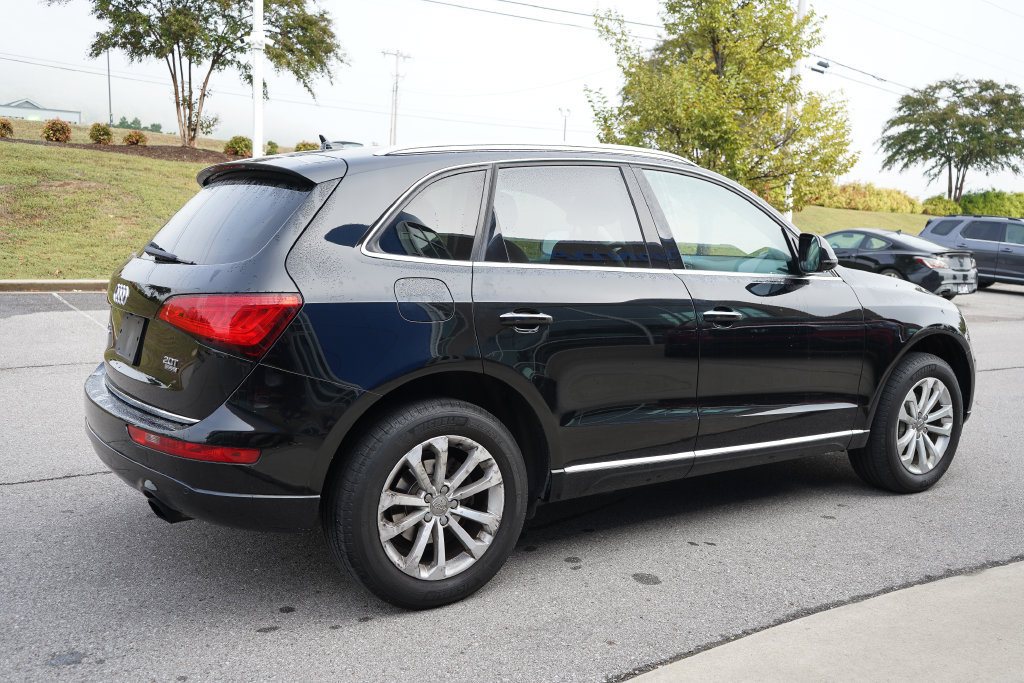 Used 2015 Audi Q5 2.0T Premium Plus w/ Technology Package AWD/4WD image 11