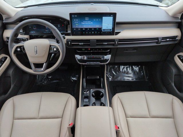 Used 2024 Lincoln Corsair FWD w/ Equipment Group 101A image 15
