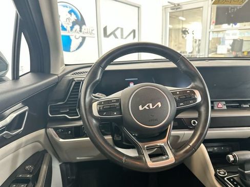 Certified 2023 Kia Sportage EX FWD image 13