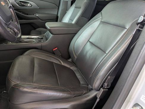 Used 2019 Chevrolet Traverse Premier w/ Redline Edition FWD image 16