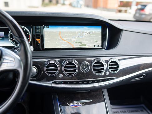 Used 2017 Mercedes-Benz S 550 Sedan image 31