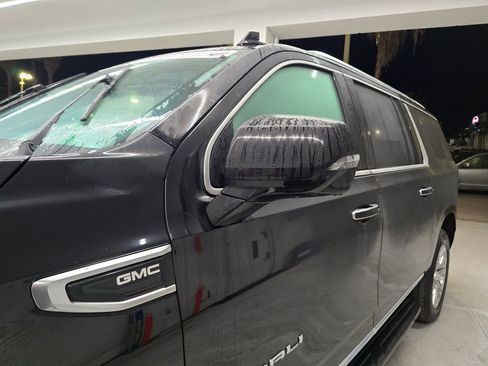 Used 2024 GMC Yukon XL Denali image 12