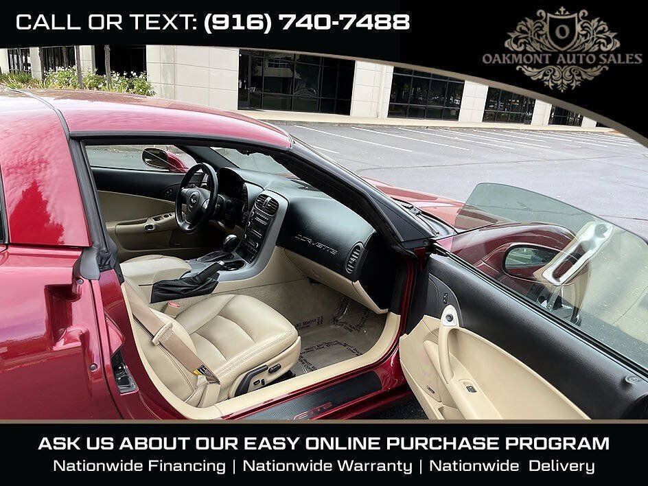 Used 2006 Chevrolet Corvette Coupe w/ Preferred Equipment Group RWD image 10