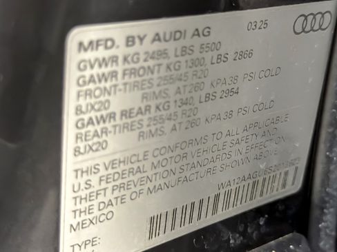 Used 2025 Audi Q5 Premium Plus w/ Premium Plus AWD/4WD image 28