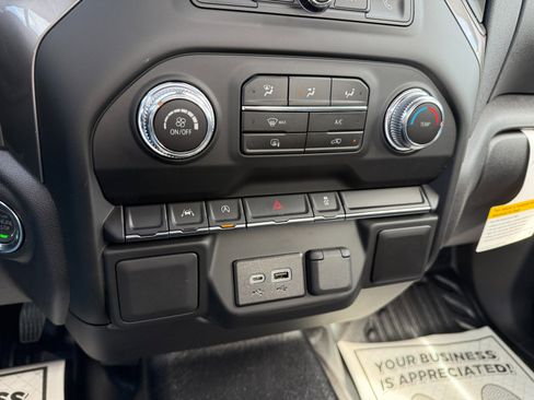 New 2026 GMC Sierra 1500 Pro AWD/4WD image 25