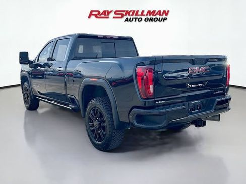 Used 2022 GMC Sierra 2500 Denali w/ Denali Black Diamond Edition image 5