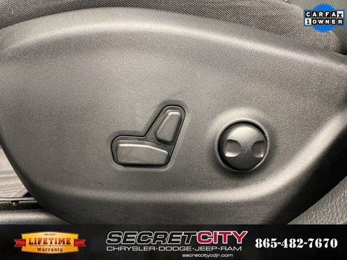 Used 2022 Jeep Cherokee Latitude Lux w/ Sun & Sound Group image 13