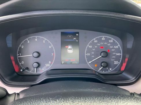 Used 2025 Toyota Corolla LE image 24