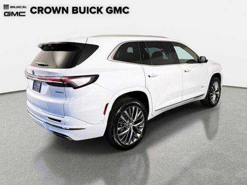 New 2026 Buick Enclave Avenir FWD image 5