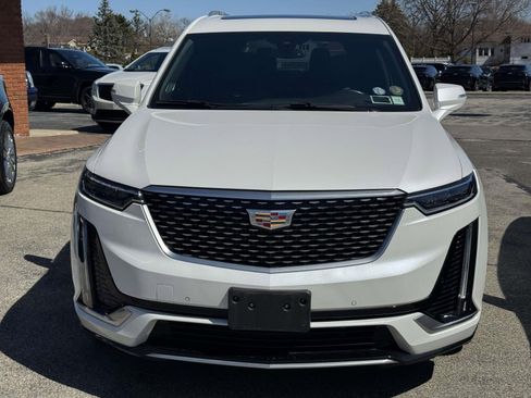 Certified 2023 Cadillac XT6 Premium Luxury image 2