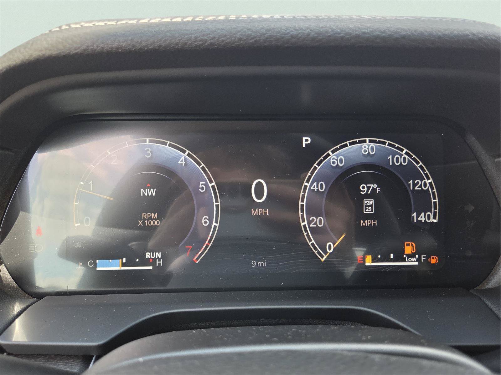 New 2027 Jeep Grand Cherokee Altitude RWD image 17