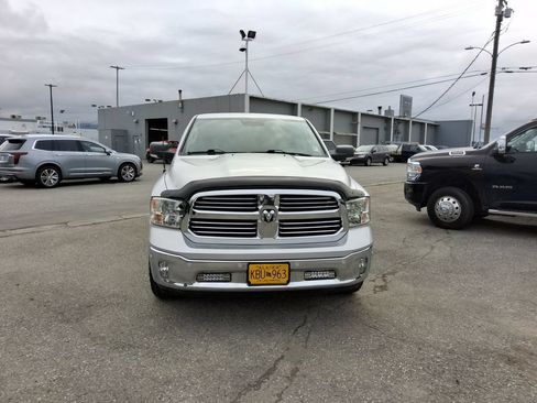 Used 2017 RAM 1500 Big Horn AWD/4WD image 3