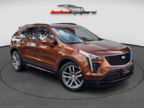 Used 2021 Cadillac XT4 Sport image 1