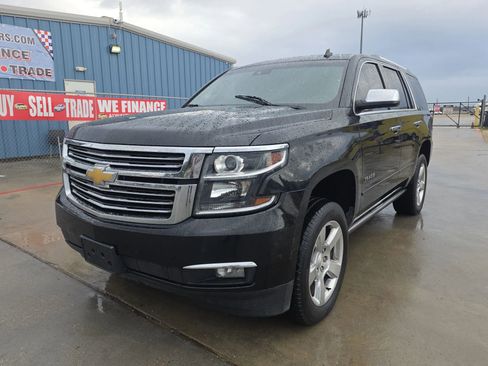 Used 2015 Chevrolet Tahoe LTZ RWD image 3
