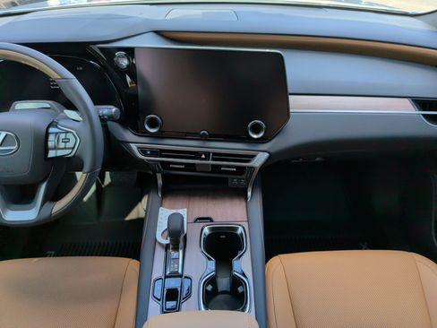 Used 2026 Lexus RX 350 Premium w/ Convenience Package FWD image 33