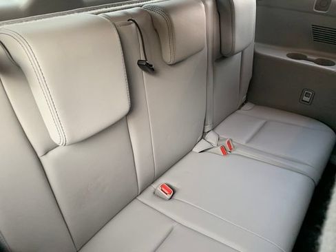 Used 2016 Toyota Highlander XLE FWD image 15
