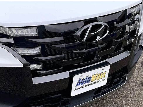 Used 2022 Hyundai Santa Cruz Limited AWD/4WD image 39