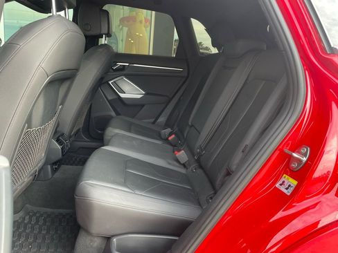 Used 2020 Audi Q3 2.0T Premium w/ Convenience Package image 15