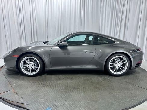 Certified 2024 Porsche 911 Carrera RWD image 2