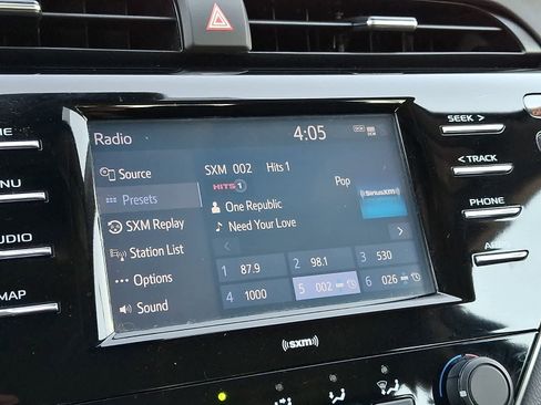 Used 2020 Toyota Camry LE AWD/4WD image 21