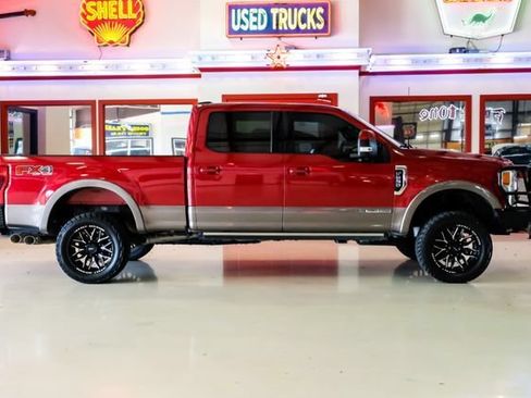 Used 2022 Ford F250 Lariat w/ Lariat Value Package AWD/4WD image 10