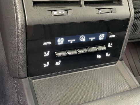 Certified 2025 Porsche Panamera 4 AWD/4WD image 21