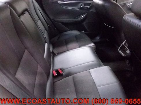 Used 2019 Chevrolet Impala LT image 15