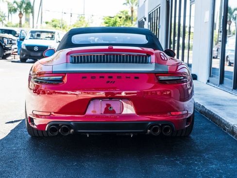 Used 2018 Porsche 911 Carrera image 22