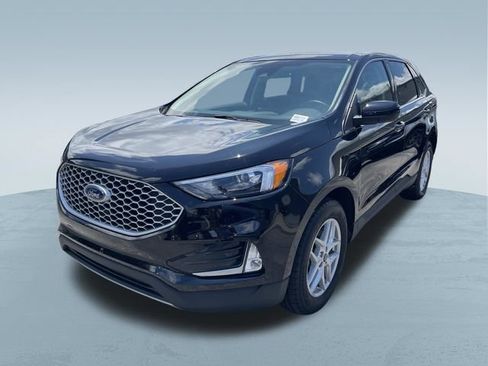 Certified 2024 Ford Edge SEL w/ Convenience Package AWD/4WD image 9
