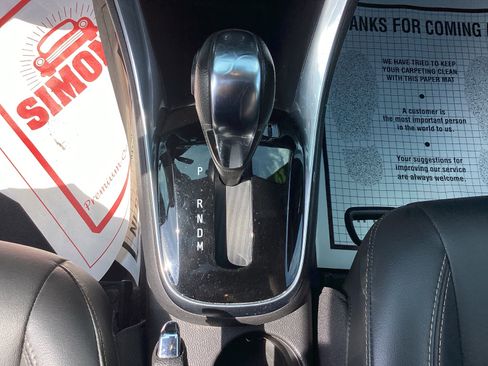 Used 2019 Chevrolet Trax Premier image 26