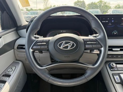 Used 2024 Hyundai Palisade SEL FWD image 13