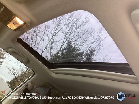Used 2021 Toyota 4Runner Venture w/ Moonroof Package image 4