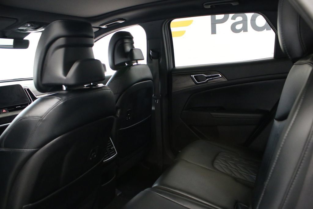Used 2023 Kia Sportage X-Line w/ X-Line Premium Package AWD/4WD image 29