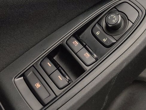 Used 2019 Subaru Impreza 2.0i Sport image 27