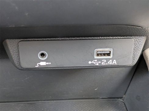 Certified 2025 Subaru Forester image 22