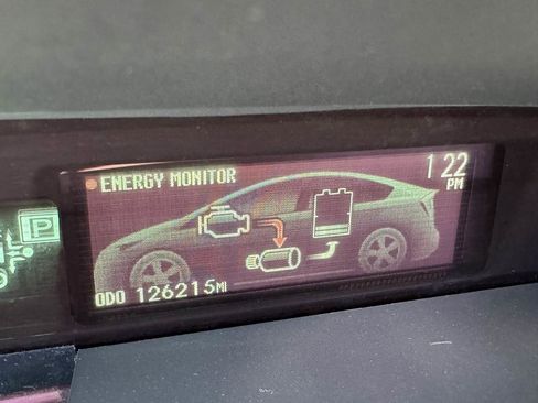 Used 2014 Toyota Prius Two FWD image 29