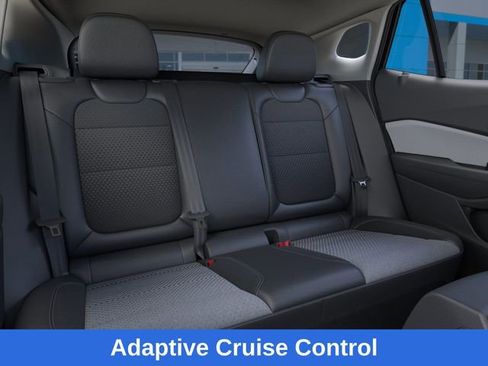 New 2026 Chevrolet Trax LT w/ Driver Confidence Package image 18