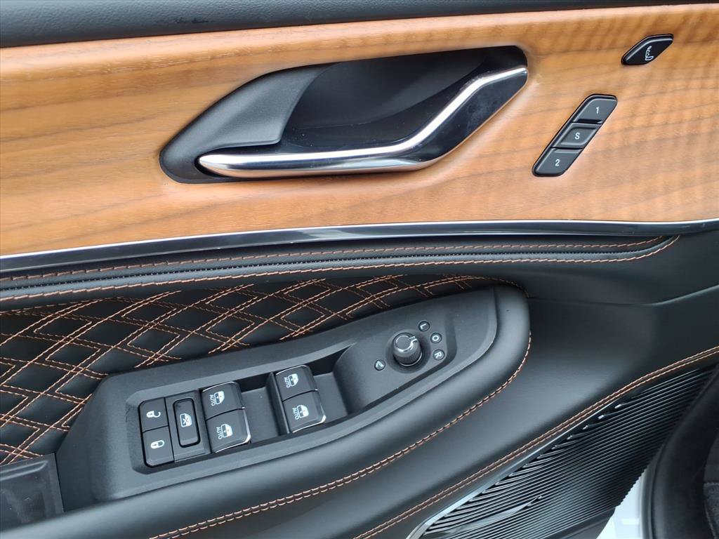 New 2027 Jeep Grand Cherokee Summit AWD/4WD image 20